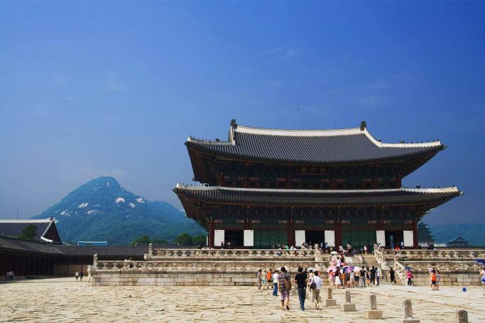 Changgyeong Palace Tour