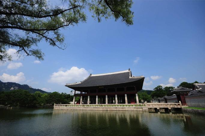 Gyeonghuigung Tour