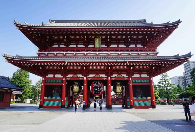 Asakusa Shrine Tour
