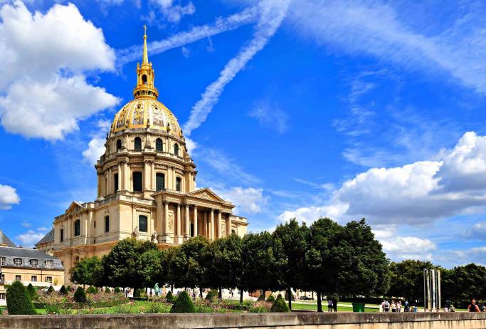 Les Invalides Tour